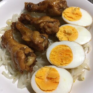 手羽元の酢醤油煮と味玉の茹でもやし添え♪